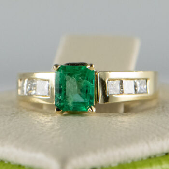New 14 K Y Emerald Ring with Princess Cut Dias 16