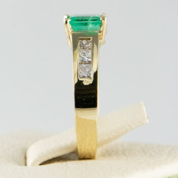 New 14 K Y Emerald Ring with Princess Cut Dias 3