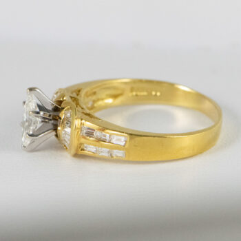 New 18 K Gold Engagement Ring Marquise Diamond and Baquettes 10