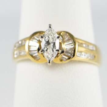New 18 K Gold Engagement Ring Marquise Diamond and Baquettes 3