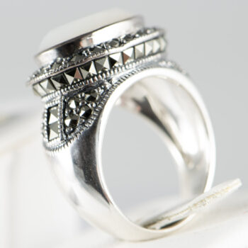 Sterling Silver 925 Ring with White Quartz Stone 7