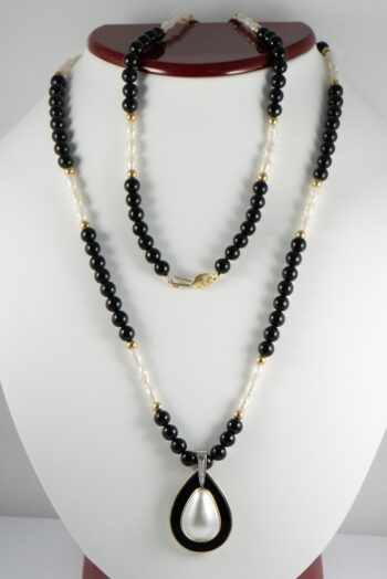14k Onyxand Freshwater Pearls Necklace with Enhancer 5