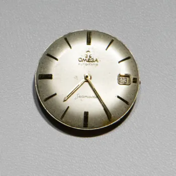 Omega 562 Movement with Dial and hands 3