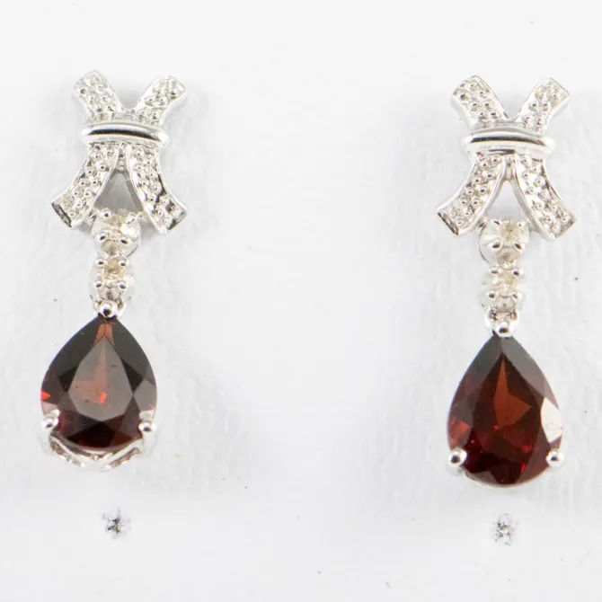 14 K White Gold Oval Garnet Earrings with Dias 2