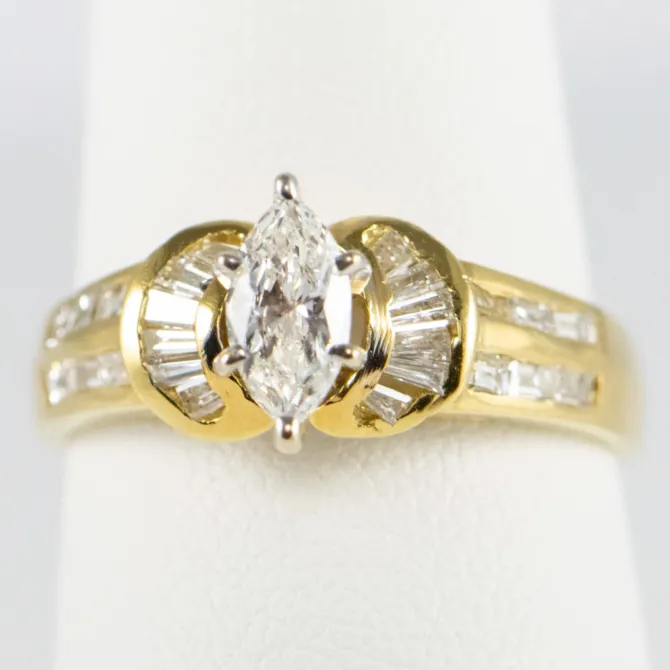 New 18 K Gold Engagement Ring Marquise Diamond and Baquettes 2